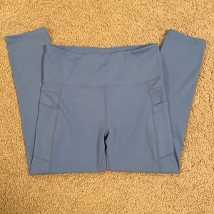 Zyia light and tight capris